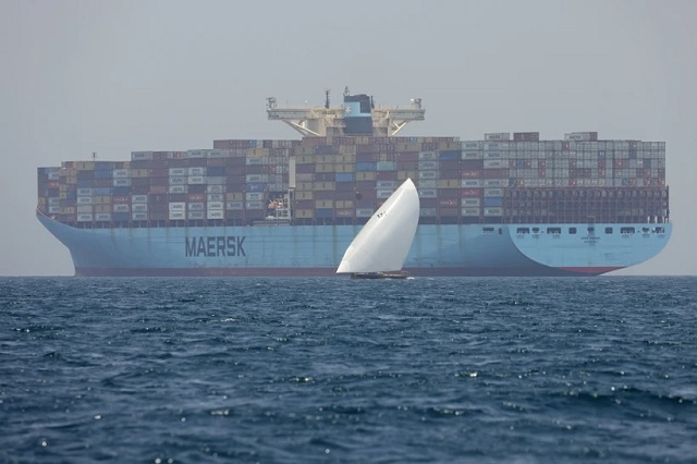 Tàu chở hàng hóa của hãng vận tải Maersk. (Ảnh: AFP/TTXVN)